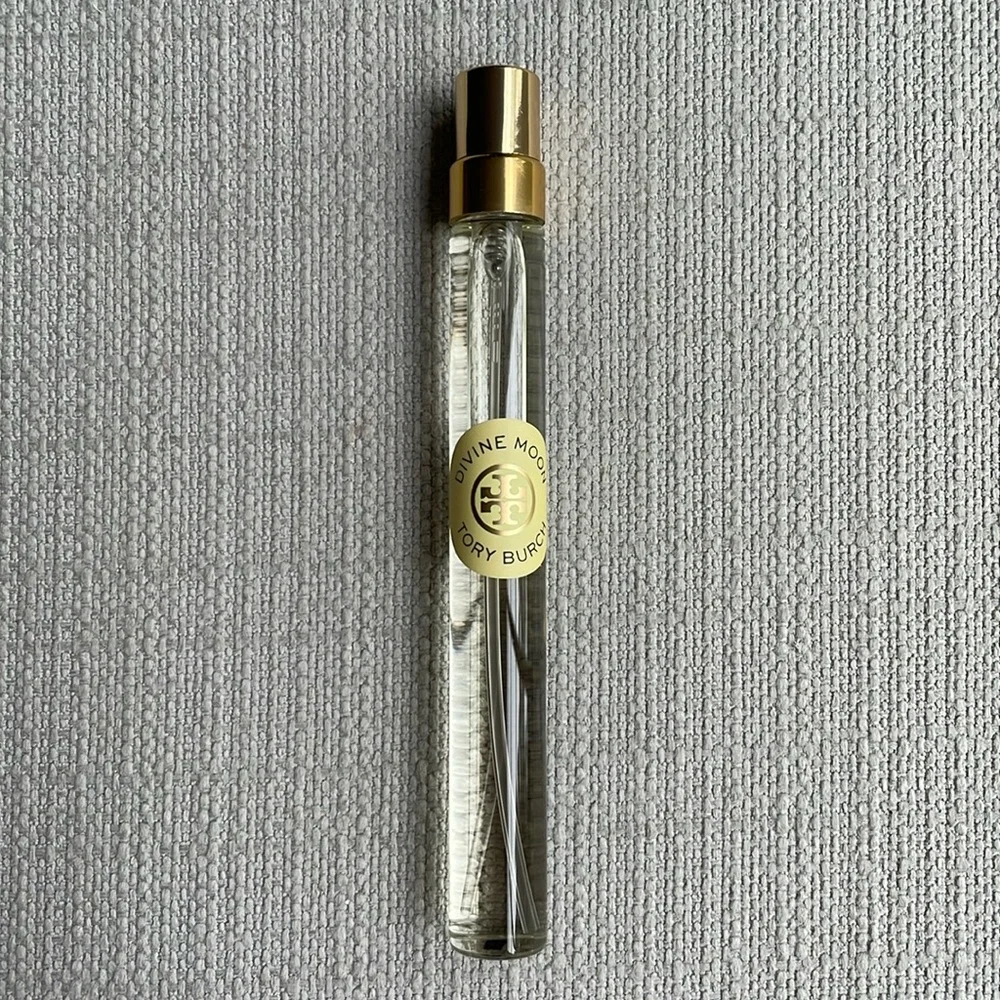 TORY BURCH Essence of Dreams Divine Moon travel fragrance